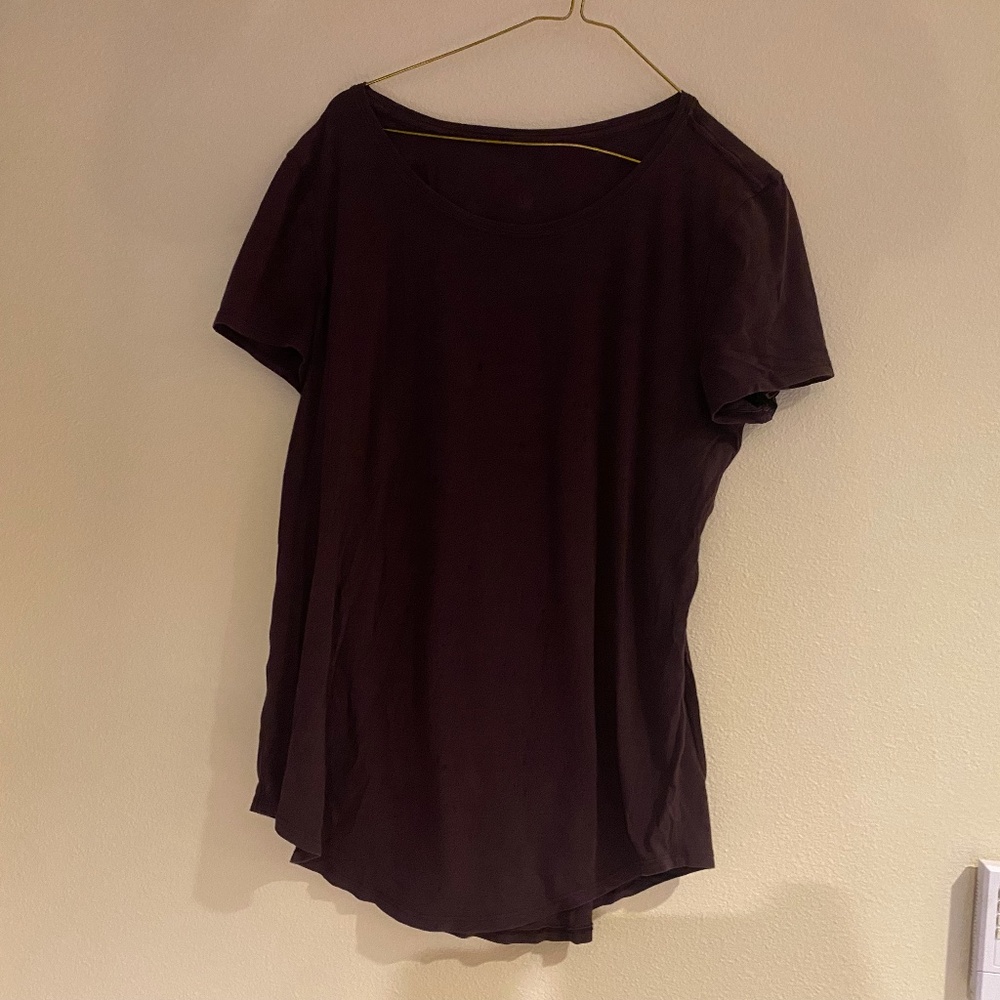 Lululemon | Plum Short Sleeve | Women's 8
